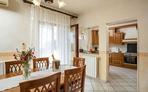 Legović: Property, Room, Furniture, Building, Interior Design, Ceiling, Floor, House, Real Estate, Kitchen