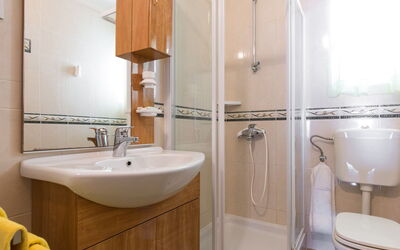 Accommodation:&nbsp;Starigrad 100.3