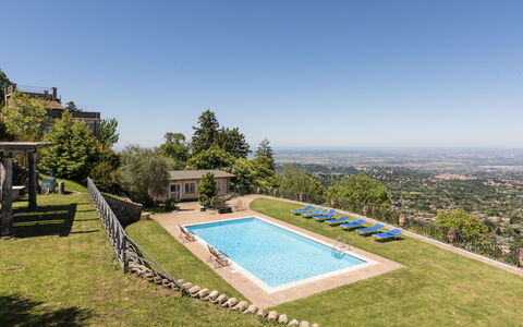 Rocca di Papa 102: Blue, Swimming Pool, Leisure, Estate, Villa, Farmhouse, Hacienda, Eco Hotel, Resort