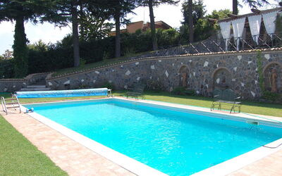 Rocca di Papa 102: Swimming Pool, Property, Grass, Leisure, Real Estate, House, Lawn, Backyard, Building, Vacation