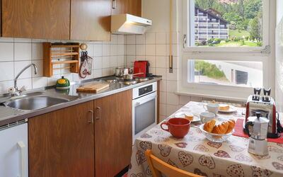 Accommodation:&nbsp;Europa Est 2 Apt 83 639.1