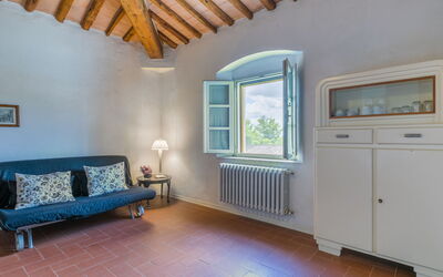 Tipologia Bilo 975.2: Furniture, Window, Building, Wood, Interior Design, Architecture, Living Room, Floor, Flooring, Hardwood
