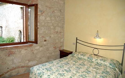 Accommodation:&nbsp;Alabastro