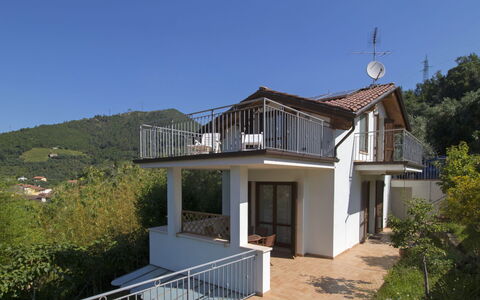 I Modellini: Sky, Property, Plant, Window, Building, Tree, Land Lot, Cottage, Landscape, Slope