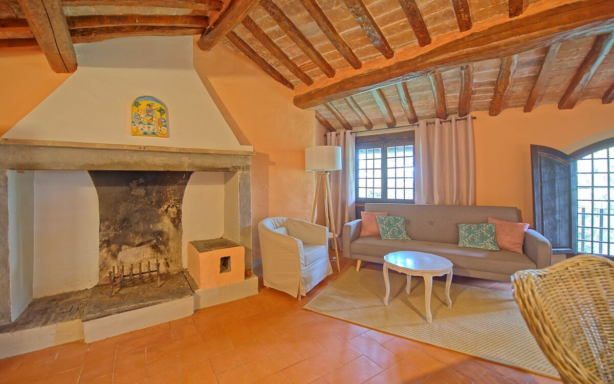 Accommodation:&nbsp;Montegufoni 11