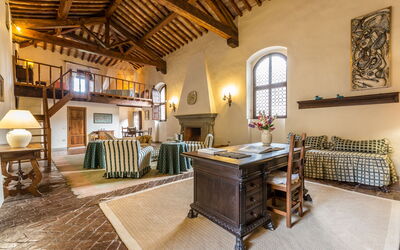 Accommodation:&nbsp;Teatro