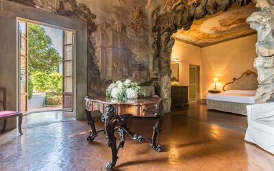 Accommodation:&nbsp;La Grotta