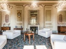 Accommodation:&nbsp;Galleria