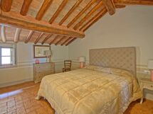 Accommodation:&nbsp;Montegufoni 11