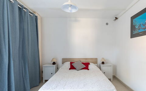 Anaisim: Furniture, Building, Property, Comfort, Azure, Window, Textile, Interior Design, Wood, Curtain