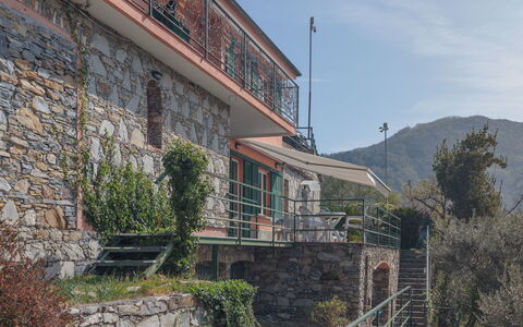 Villa Pia Con Piscina a Recco: Property, House, Building, Architecture, Wall, Real Estate, Mountain, Rural Area, Rock, Facade