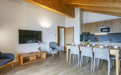 T-Resort la Tzoumaz 4P8 900.3: Furniture, Table, Chair, Wood, Building, Flooring, Interior Design, Floor, Couch, Living Room
