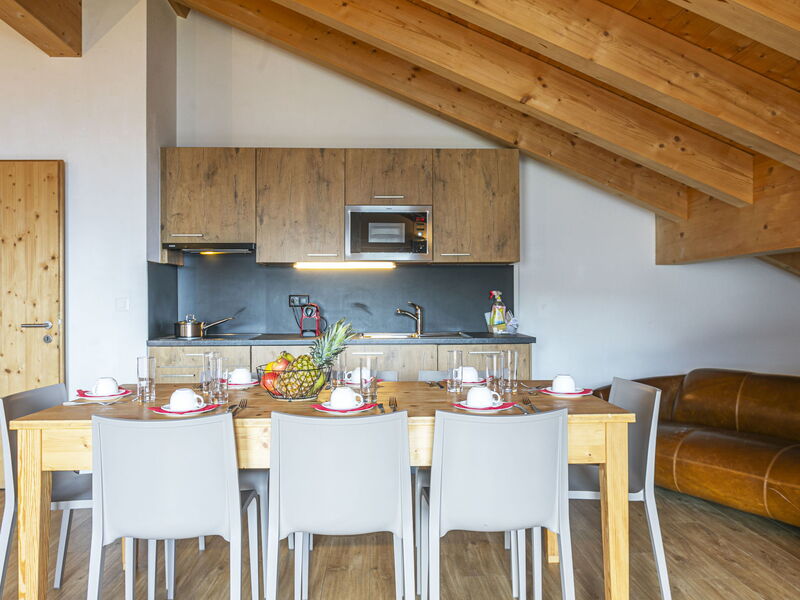 Accommodation:&nbsp;T-Resort la Tzoumaz 4P8 900.3