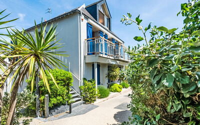 Quiberon 121: Swimming Pool, Resort, Leisure, Shade, Vacation, Eco Hotel, Outdoor Furniture, Hacienda, Tropics