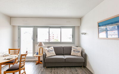 Accommodation:&nbsp;Jetée des Marins 248.1