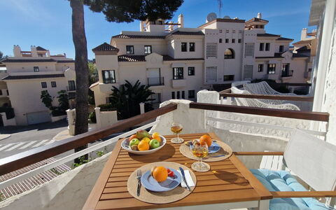 Atalaya Rio Verde: Residential Area, Apartment, Home, Neighbourhood, Urban Design, Condominium, Balcony, Estate, Shade, Villa