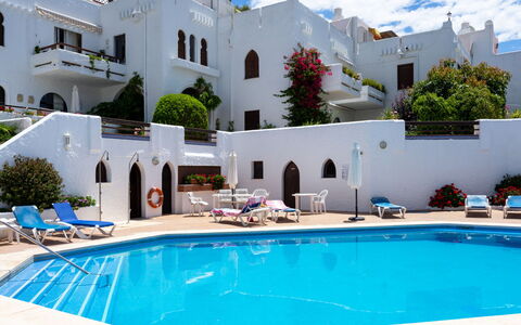 Atalaya Rio Verde: Water, Plant, Property, Swimming Pool, Cloud, Building, Sky, Azure, Outdoor Furniture, Chair