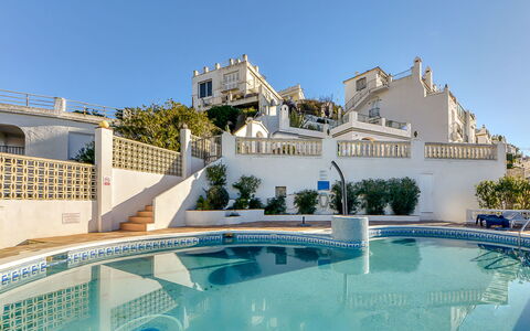 Roses 366: Water, Sky, Property, Building, Azure, Swimming Pool, Plant, House, Seaside Resort, Leisure
