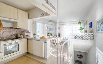 Accommodation:&nbsp;Los Geranios 366.1
