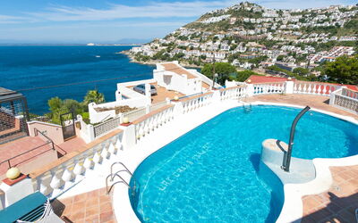 Roses 366: Water, Sky, Cloud, Property, Swimming Pool, Seaside Resort, Azure, Blue, Building, Outdoor Furniture