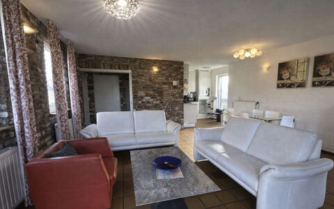 Bungalowpark Landsrade: Furniture, Interior Design, Flooring, Couch, Floor, Ceiling, Wood, Living Room, Room, Table