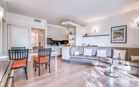 Accommodation:&nbsp;Cala Sultana 150.17