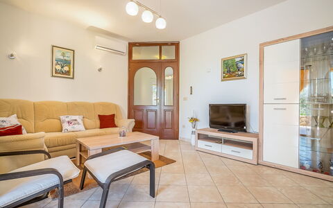 Mila: Room, Property, Furniture, Building, Interior Design, Living Room, Floor, House, Real Estate, Table
