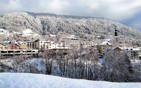 Saint Gervais 620: Cloud, Sky, Mountain, Snow, Building, Natural Landscape, Slope, Highland, Tree, Plant