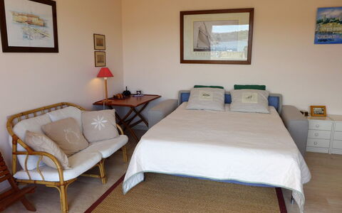 Sainte Maxime 135: Room, Bedroom, Furniture, Bed, Property, Floor, Bed Sheet, Bed Frame, Interior Design, Building