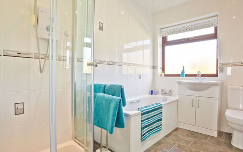 Lake District Coastal Cottage: Mirror, Plumbing Fixture, Sink, Tap, Bathroom Cabinet, Interior Design, Building, Cabinetry, Bathroom