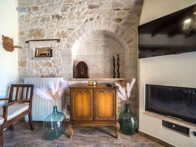 Accommodation:&nbsp;Arhontariki i 10.1