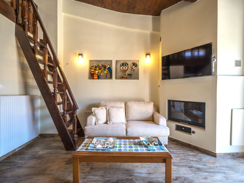 Accommodation:&nbsp;Arhontariki Ii 10.2