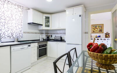 Accommodation:&nbsp;Dúplex Seaview 305.2