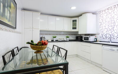 Accommodation:&nbsp;Dúplex Seaview 305.2