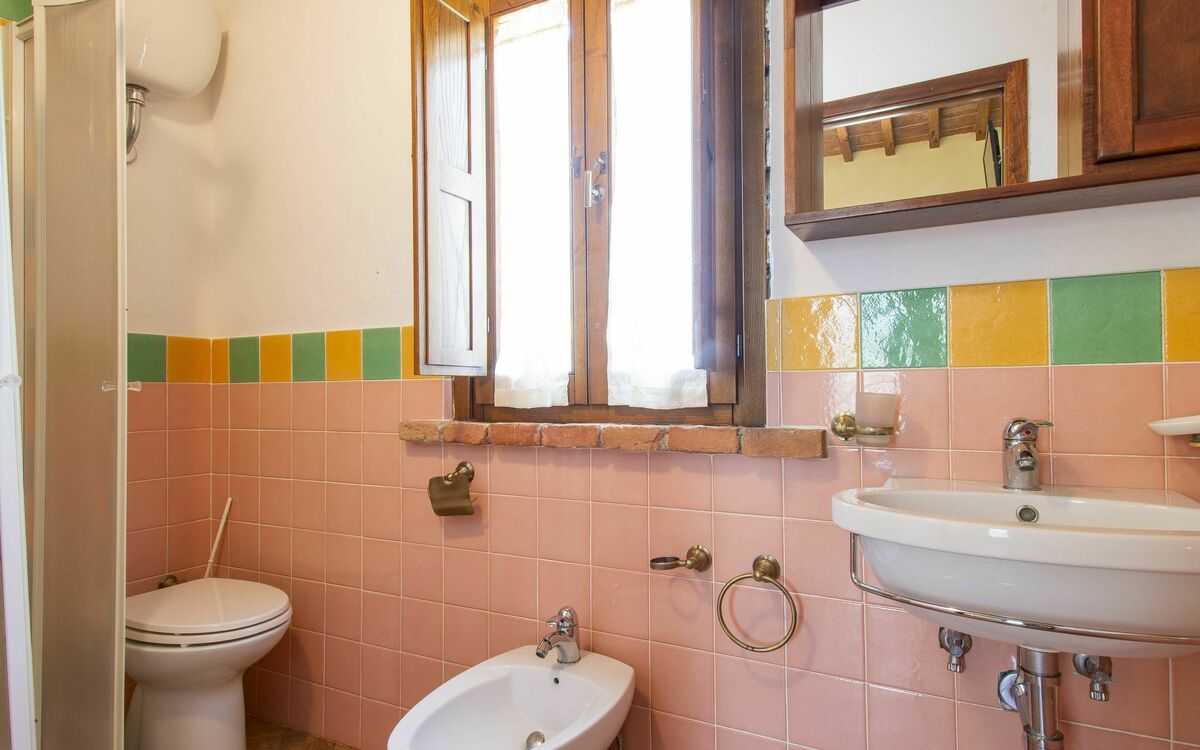 Accommodation:&nbsp;San Lorenzo 820.4