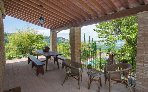 Le Pergole: Property, Real Estate, Building, Patio, Room, House, Furniture, Porch, Backyard, Table