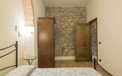 Accommodation:&nbsp;Stregaia 819.2