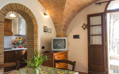 Accommodation:&nbsp;Stregaia 819.3