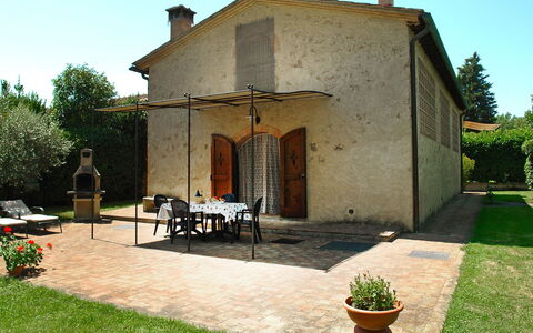 Castellina in Chianti 865: Property, House, Building, Cottage, Home, Real Estate, Yard, Farmhouse, Architecture, Estate