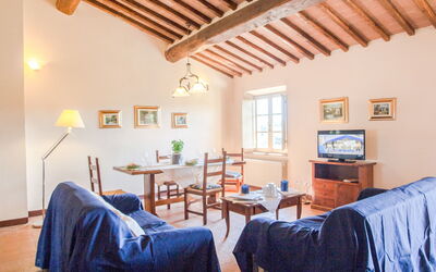 Accommodation:&nbsp;La Casa di Varno 875.3