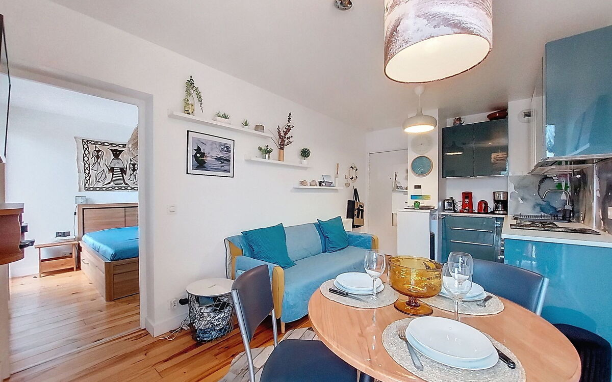 Accommodation:&nbsp;La Pergola 320.2
