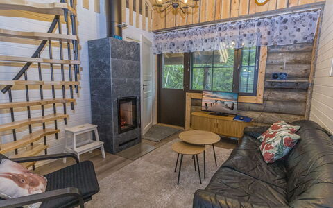 Kantapää D2: Wood, Cottage, Home, Ceiling, Log Cabin, Hardwood, Wood Stain, Plank, Lumber, Siding