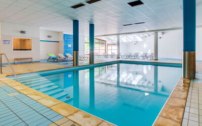 Les Balcons D'Aix 130.1: Swimming Pool, Leisure Centre, Leisure, Building, Room, Architecture, Recreation, Interior Design, Hotel, House