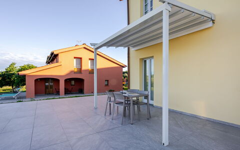 Incanto Toscano: Awning, Shade, Outdoor Structure, Pergola, Beam, Patio, Design, Outdoor Furniture, Houseplant, Porch