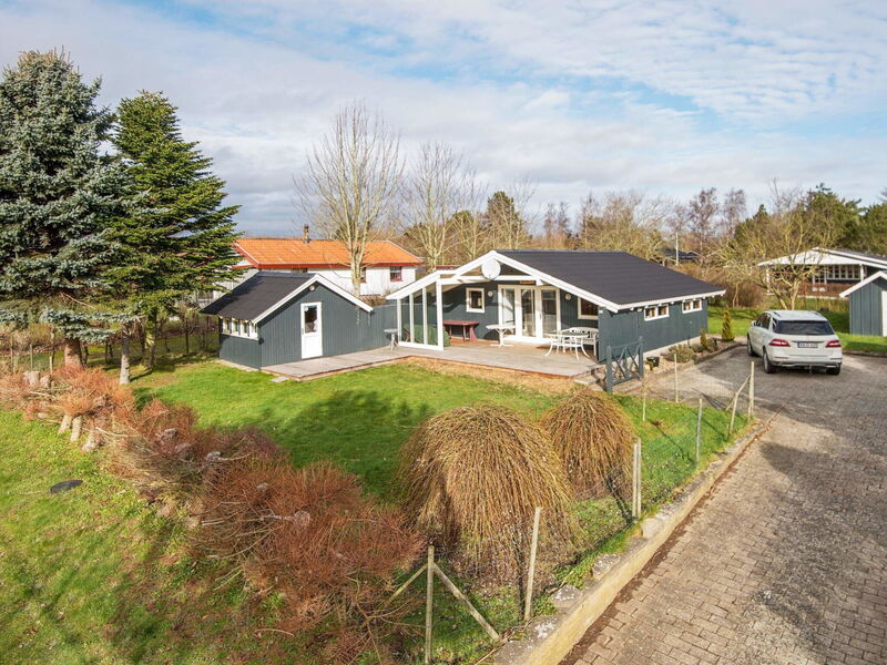 Pøt Strandby