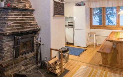 Purnukylä 4: Wood, Ceiling, Furniture, Room, Cottage, Hardwood, Wood Stain, Log Cabin, Chair, Plank