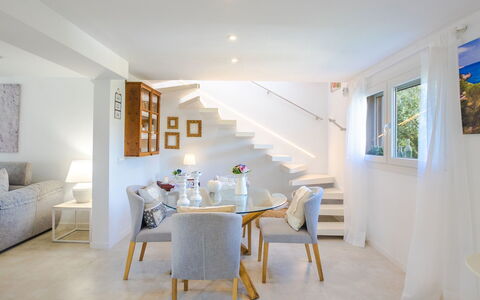Can Marc: Property, Room, Interior Design, Building, Furniture, Ceiling, House, Floor, Dining Room, Real Estate