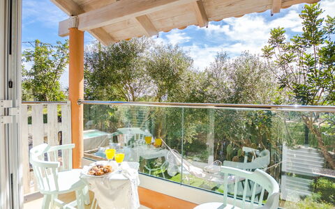 Can Marc: Property, Porch, House, Building, Real Estate, Room, Home, Window, Interior Design, Daylighting