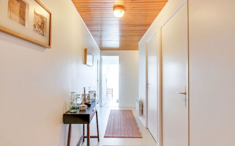 Port Blanc: Property, Room, Ceiling, Building, Yellow, House, Interior Design, Real Estate, Wall, Architecture