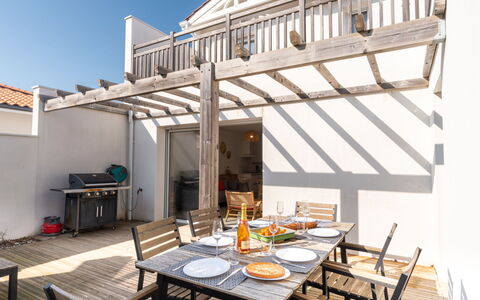 Accommodation:&nbsp;Les Patios de Flore 801.2